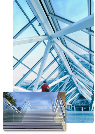 Heat soaked safety glass in roofing structure
