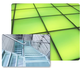 Laminated glass in a stairwell
